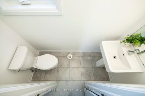 Photo 14 at 3262 Crystal Drive, GO Glenorchy, Oakville