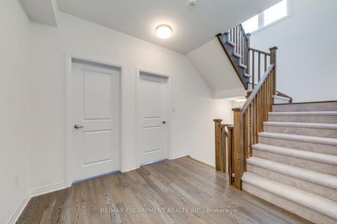 Photo 16 at 3262 Crystal Drive, GO Glenorchy, Oakville