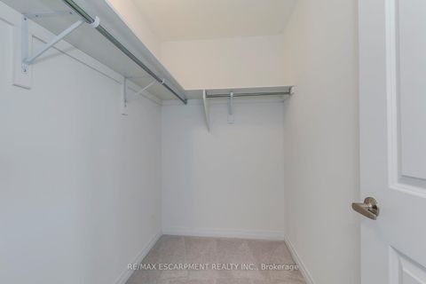 Photo 31 at 3262 Crystal Drive, GO Glenorchy, Oakville