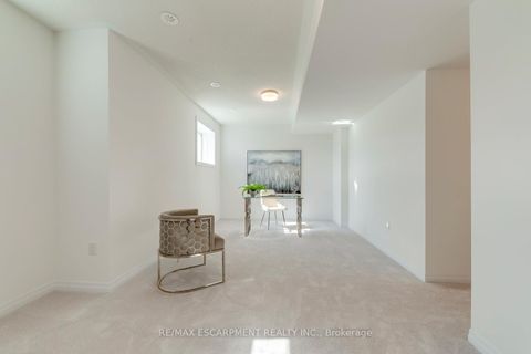 Photo 34 at 3262 Crystal Drive, GO Glenorchy, Oakville