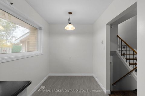 Photo 12 at 65 Ottaway Avenue, Wellington, Barrie Photo 12 at 65 Ottaway Avenue, Wellington, Barrie