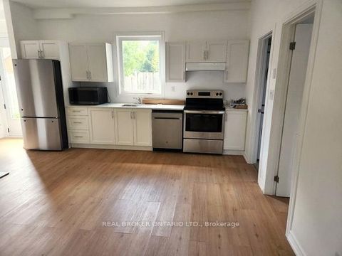 Photo 40 at 65 Ottaway Avenue, Wellington, Barrie
