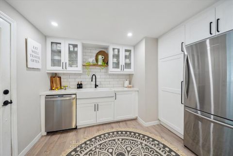 Photo 15 at 18 Cherrywood Lane, Rural Innisfil, Innisfil