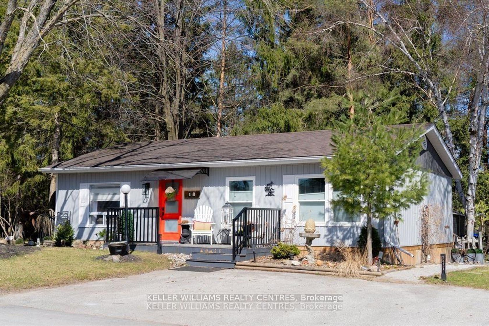 18 Cherrywood Lane, Rural Innisfil, Innisfil photo number 2