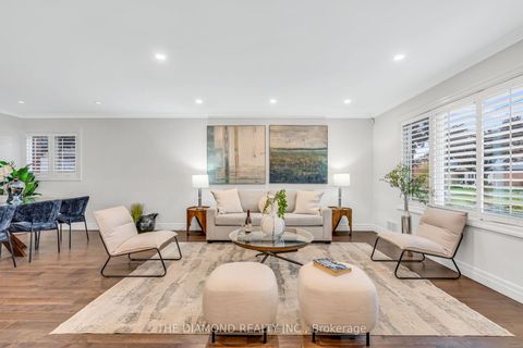 Photo 5 at 10 Cranston Road, City Centre West, Toronto