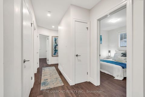 Photo 18 at 10 Cranston Road, City Centre West, Toronto