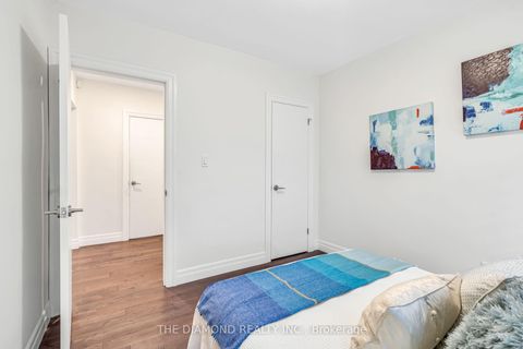 Photo 27 at 10 Cranston Road, City Centre West, Toronto