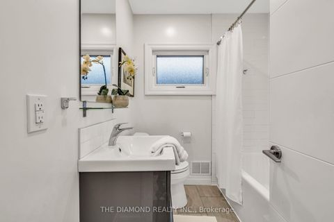 Photo 28 at 10 Cranston Road, City Centre West, Toronto