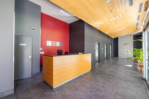 Photo 2 at 307 - 218 King Street E, Moss Park, Toronto