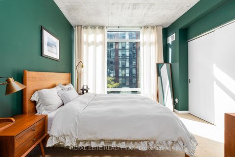 Photo 16 at 307 - 218 King Street E, Moss Park, Toronto