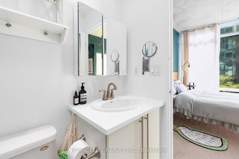 Photo 21 at 307 - 218 King Street E, Moss Park, Toronto