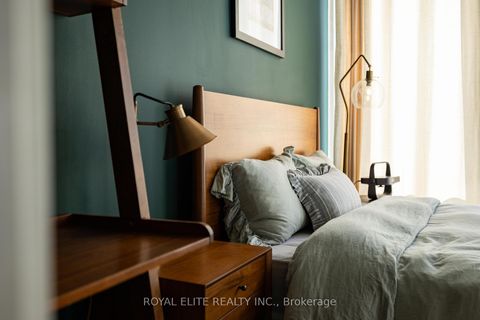Photo 25 at 307 - 218 King Street E, Moss Park, Toronto