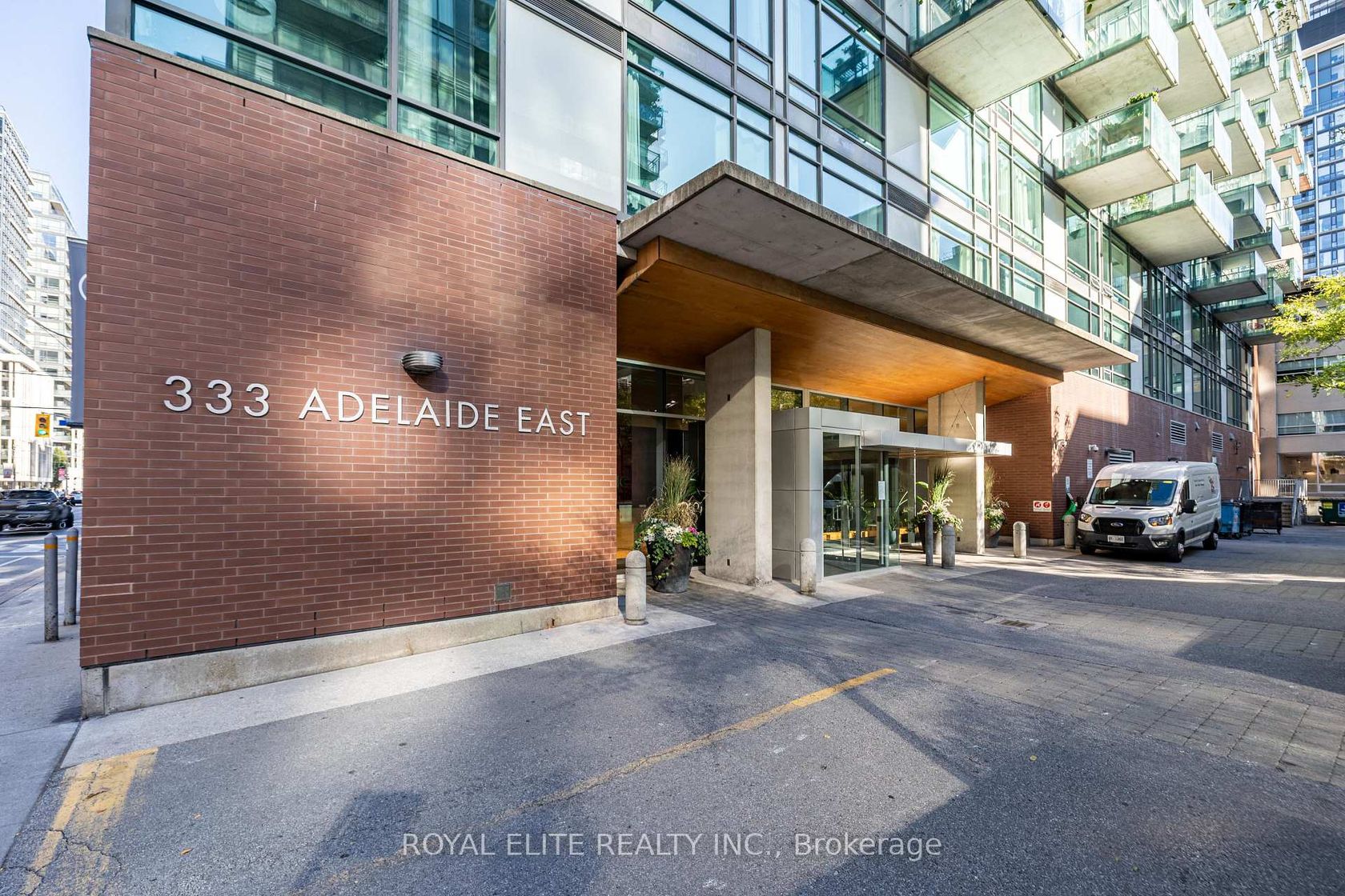 Photo 1 at 307 - 218 King Street E, Moss Park, Toronto Photo 1 at 307 - 218 King Street E, Moss Park, Toronto
