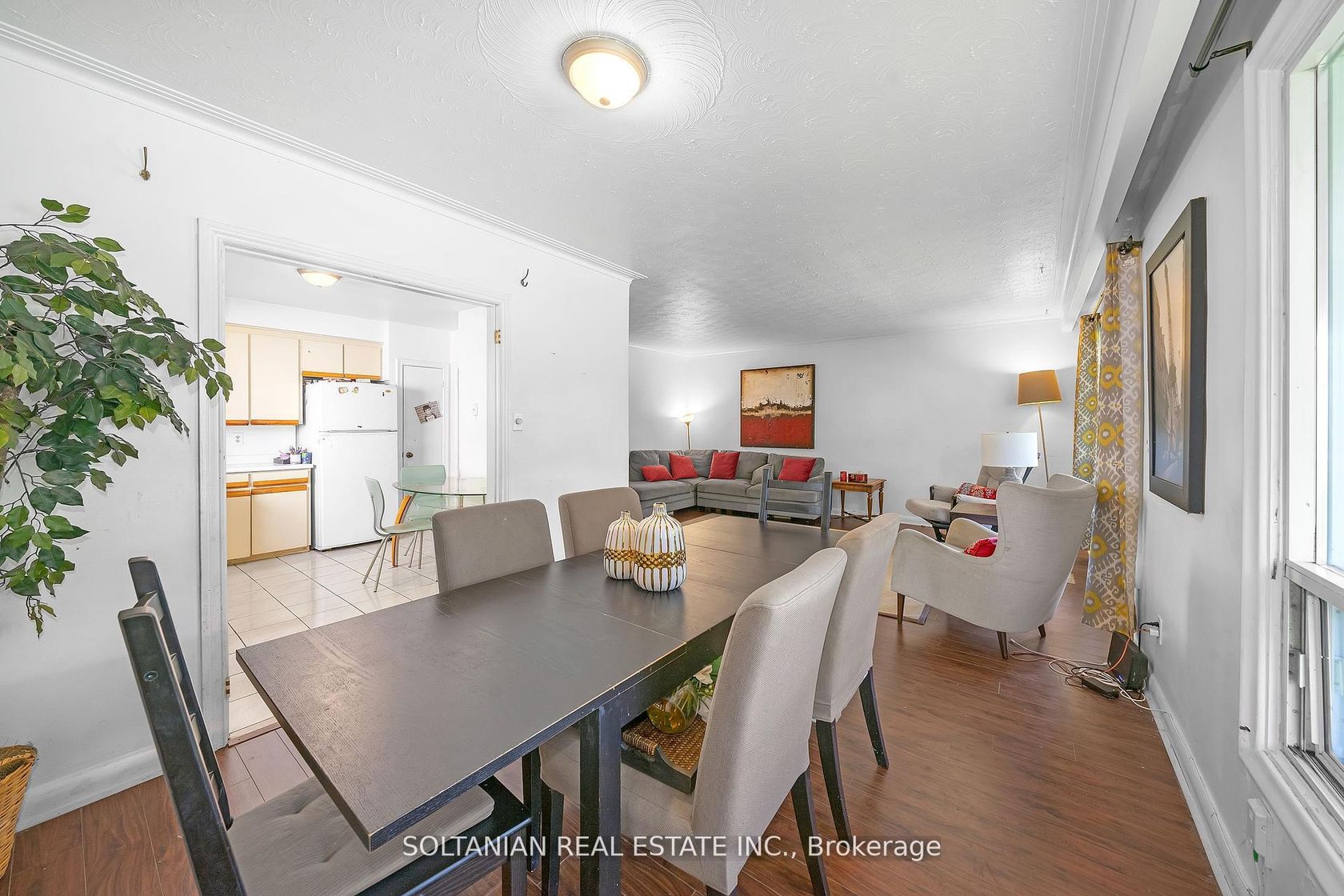 Photo 10 at 183 Maxome Avenue, Newtonbrook East, Toronto Photo 10 at 183 Maxome Avenue, Newtonbrook East, Toronto