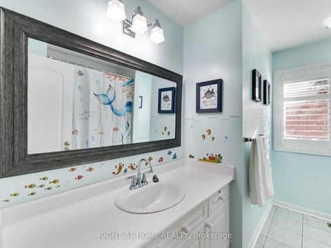 Photo 30 at 2527 Nettlecreek Crescent, WT West Oak Trails, Oakville