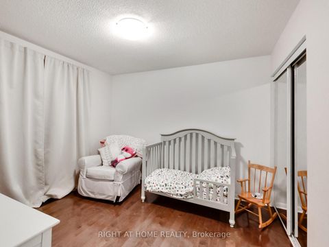 Photo 31 at 2527 Nettlecreek Crescent, WT West Oak Trails, Oakville