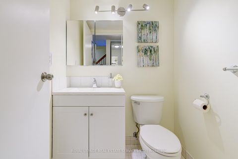 Photo 9 at 115 - 100 Quebec Avenue, High Park North, Toronto