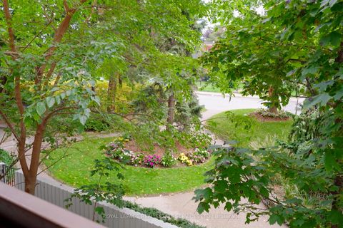 Photo 18 at 115 - 100 Quebec Avenue, High Park North, Toronto