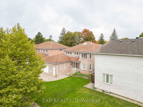 Photo 1 at 3 Emmeline Crescent, Malvern West, Toronto