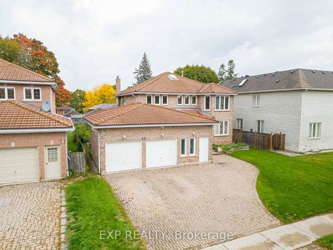 Photo 2 at 3 Emmeline Crescent, Malvern West, Toronto