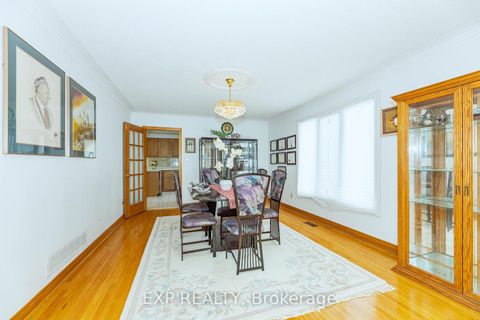 Photo 10 at 3 Emmeline Crescent, Malvern West, Toronto