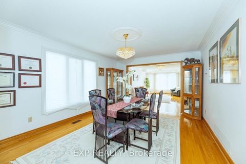 Photo 11 at 3 Emmeline Crescent, Malvern West, Toronto