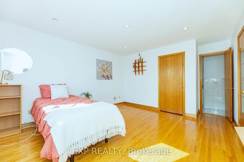 Photo 31 at 3 Emmeline Crescent, Malvern West, Toronto