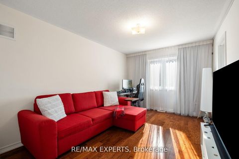 Photo 37 at 40 Heron Hollow Avenue, Oak Ridges, Richmond Hill