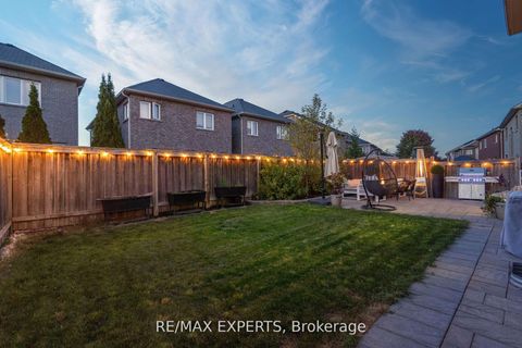 Photo 43 at 40 Heron Hollow Avenue, Oak Ridges, Richmond Hill