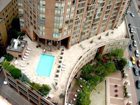 Photo 9 at 1103 - 44 St Joseph Street, Bay Street Corridor, Toronto Photo 9 at 1103 - 44 St Joseph Street, Bay Street Corridor, Toronto