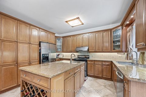 Photo 16 at 55 Frybrook Crescent, Bayview Hill, Richmond Hill