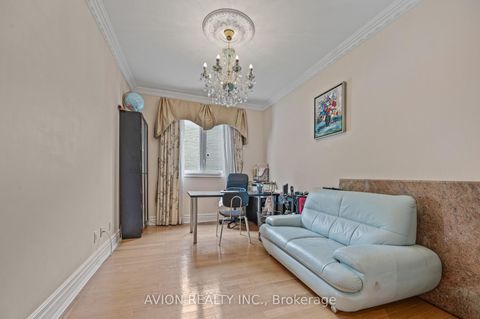 Photo 18 at 55 Frybrook Crescent, Bayview Hill, Richmond Hill