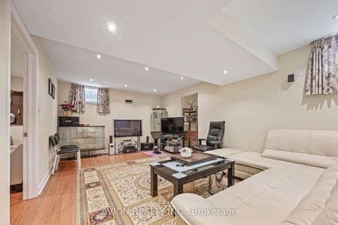 Photo 35 at 55 Frybrook Crescent, Bayview Hill, Richmond Hill