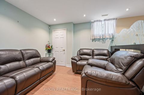 Photo 38 at 55 Frybrook Crescent, Bayview Hill, Richmond Hill