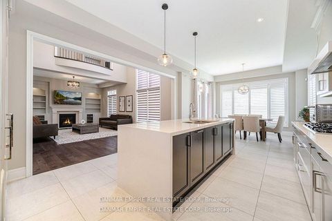 Photo 7 at 386 Tudor Avenue, WO West, Oakville