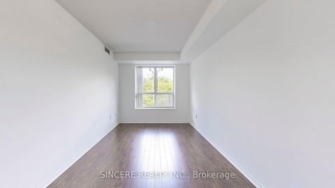 Photo 10 at 310 - 39 Pemberton Avenue, Newtonbrook East, Toronto
