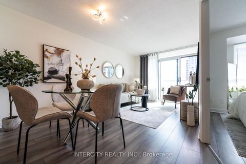 Photo 7 at 1706 - 16 Harrison Garden Boulevard, Willowdale East, Toronto