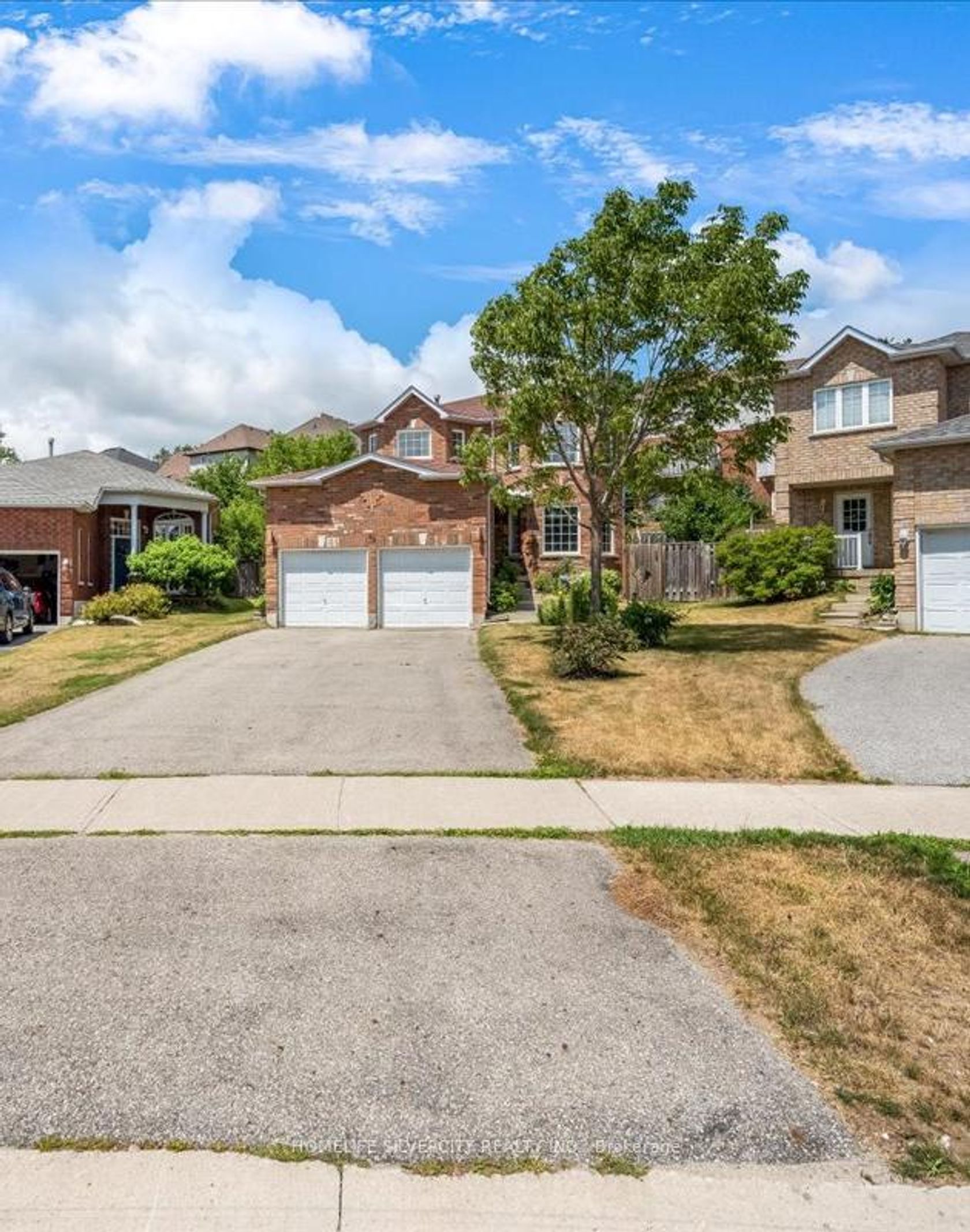 40 Bird Street, Edgehill Drive, Barrie photo number 2