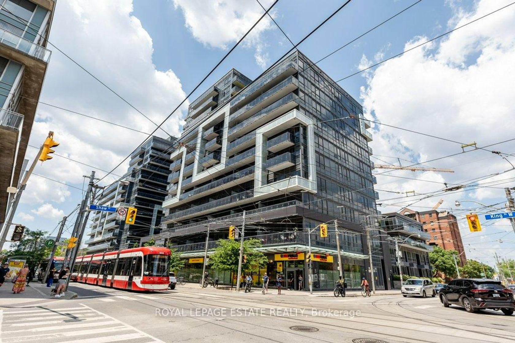 922 - 1030 King Street W, Niagara, Toronto  by Loree Meneguzzi Real Estate 922 - 1030 King Street W, Niagara, Toronto