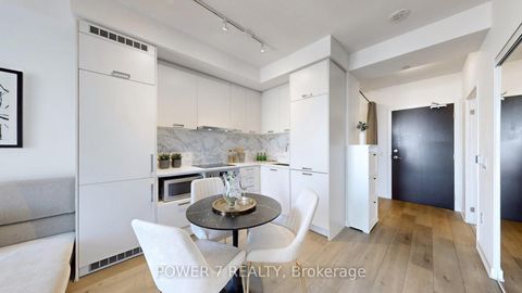 Photo 3 at 1516 - 10 Honeycrisp Crescent, Vaughan Corporate Centre, Vaughan