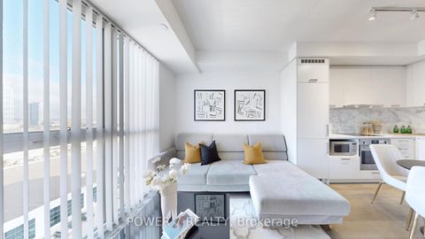 Photo 4 at 1516 - 10 Honeycrisp Crescent, Vaughan Corporate Centre, Vaughan