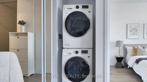 Photo 12 at 1516 - 10 Honeycrisp Crescent, Vaughan Corporate Centre, Vaughan