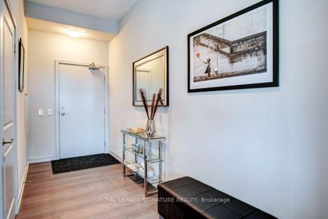 Photo 1 at 422 - 555 William Graham Drive, Rural Aurora, Aurora