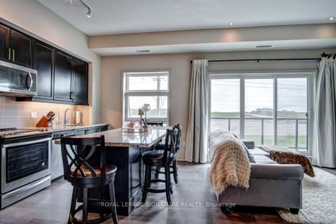 Photo 6 at 422 - 555 William Graham Drive, Rural Aurora, Aurora