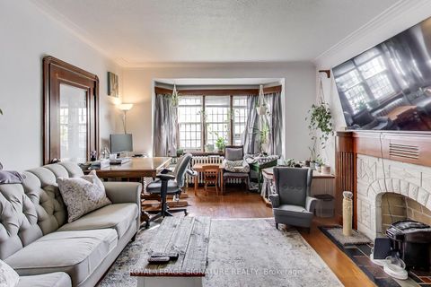 Photo 9 at 6 Brandon Avenue, Junction, Toronto