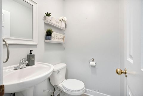 Photo 10 at 104 Pickett Crescent, Painswick North, Barrie