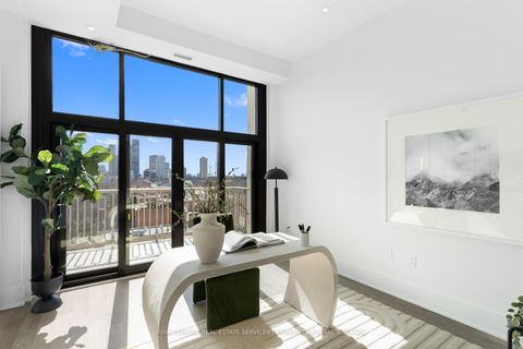 Photo 1 at PH02 - 1 Strathgowan Avenue, Lawrence Park South, Toronto