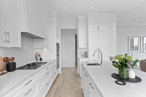 Photo 6 at PH02 - 1 Strathgowan Avenue, Lawrence Park South, Toronto
