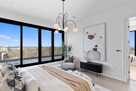 Photo 16 at PH02 - 1 Strathgowan Avenue, Lawrence Park South, Toronto