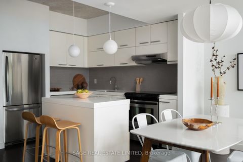 Photo 2 at 633 - 55 Stewart Street, Waterfront Communities C1, Toronto